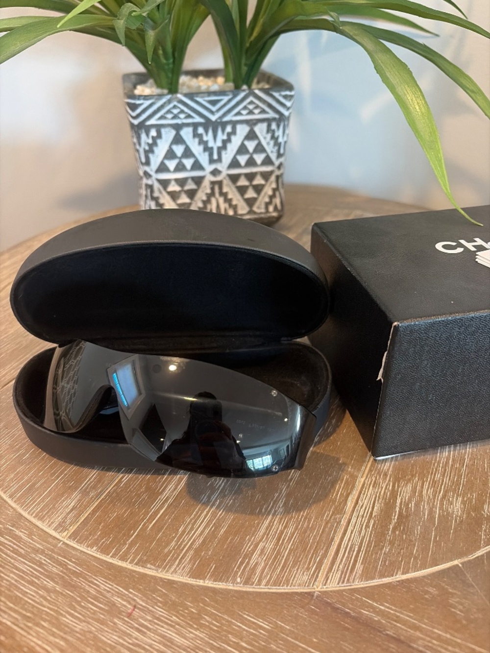 CHANEL sunglasses - Picture 12 of 12